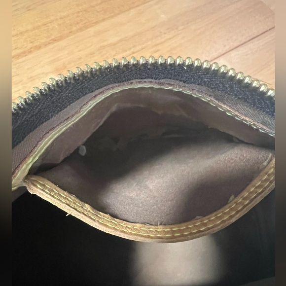 Louis Vuitton Speedy 30 Authentic - Picture 7 of 11